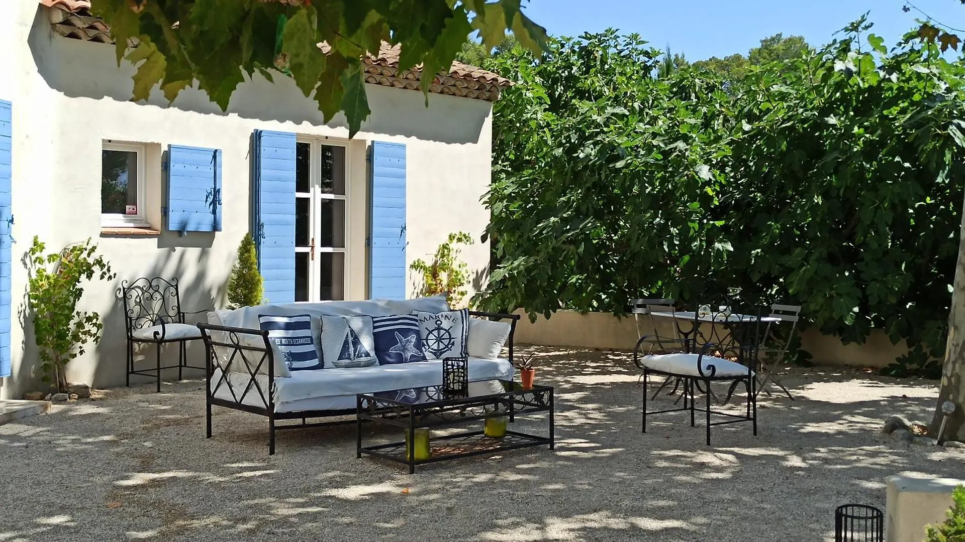 La Bastide De Cocagne Bed & Breakfast Rognes 0*,  Fransa