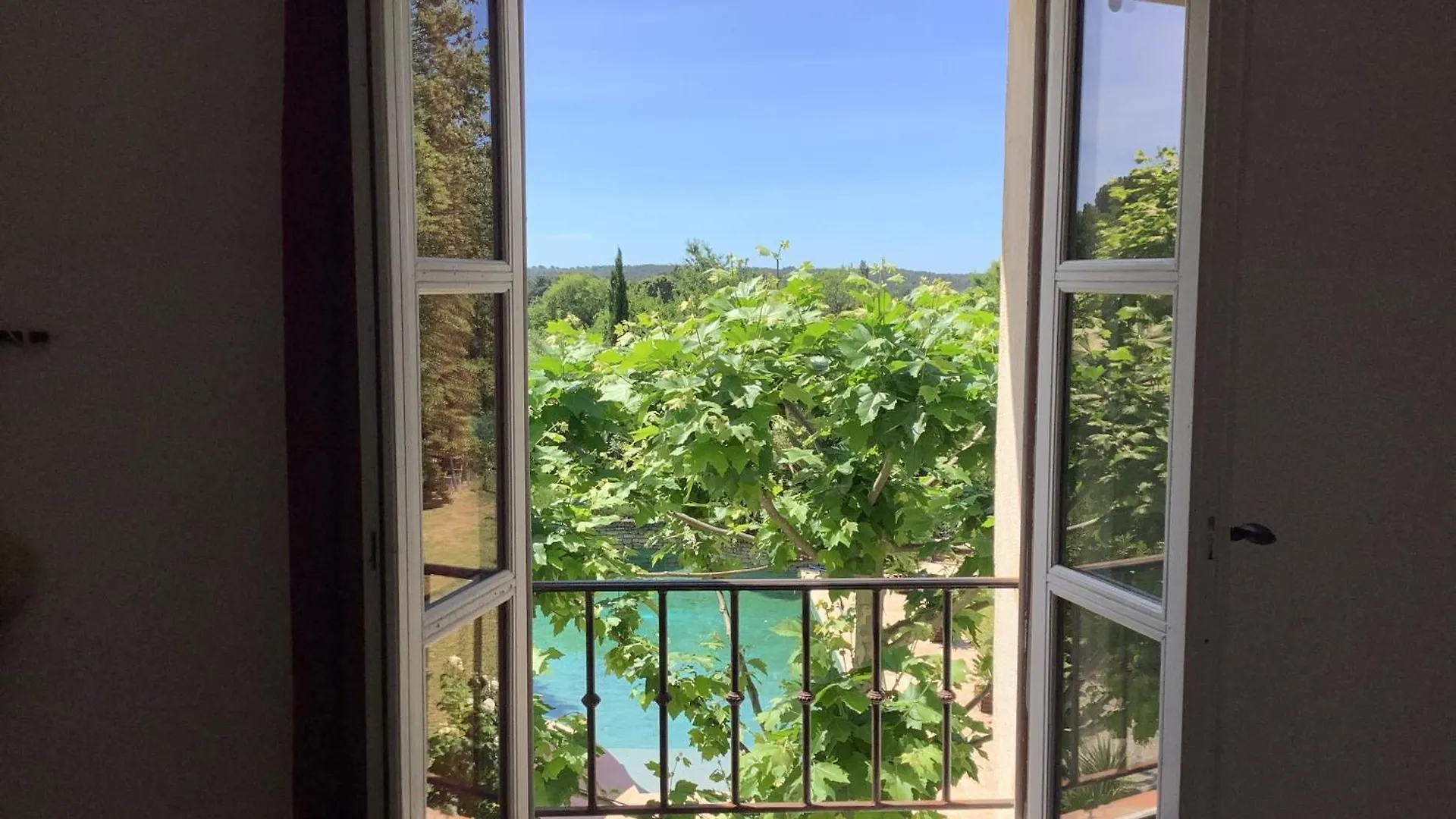 La Bastide De Cocagne Bed & Breakfast Rognes Fransa
